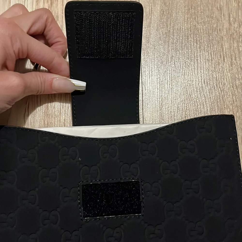 Gucci Sleeve